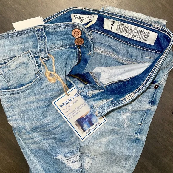 Indigo Rein Women’s Mid Rise Ankle Jeans, Size 7 New With Tags - Picture 4 of 4